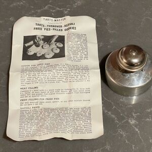 Vintage Tarts Master Cutter for Tarts/Turnover/Ravioli/Pies/Filled Cookies